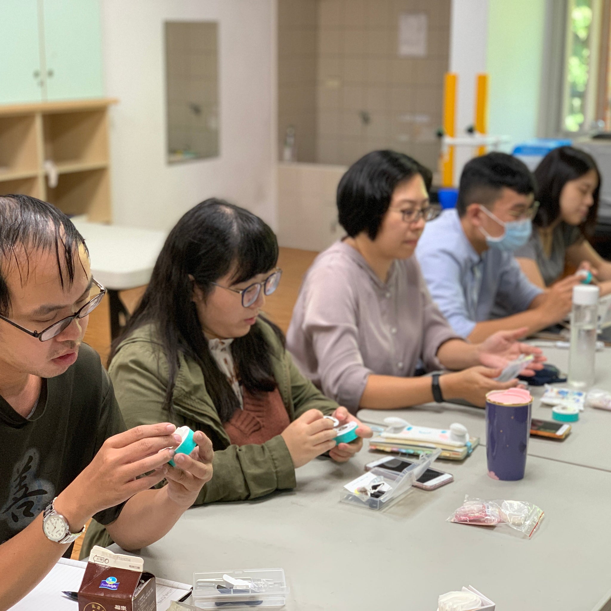從行動顯微到生活中的素養教育——碧湖國小資優班教師研習